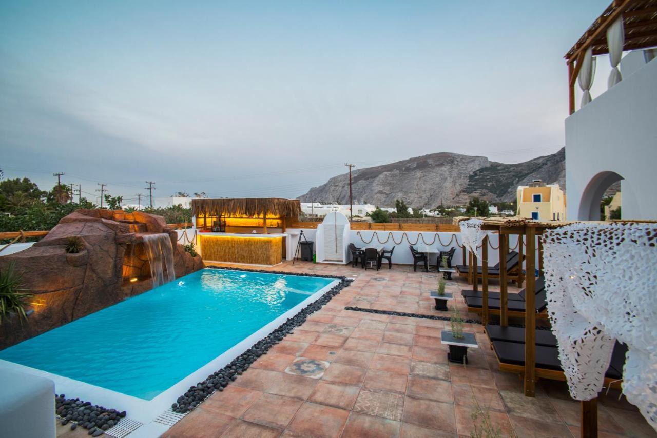 La Belle Vie - Santorini - Adults Only Apartment Kamari  Bagian luar foto