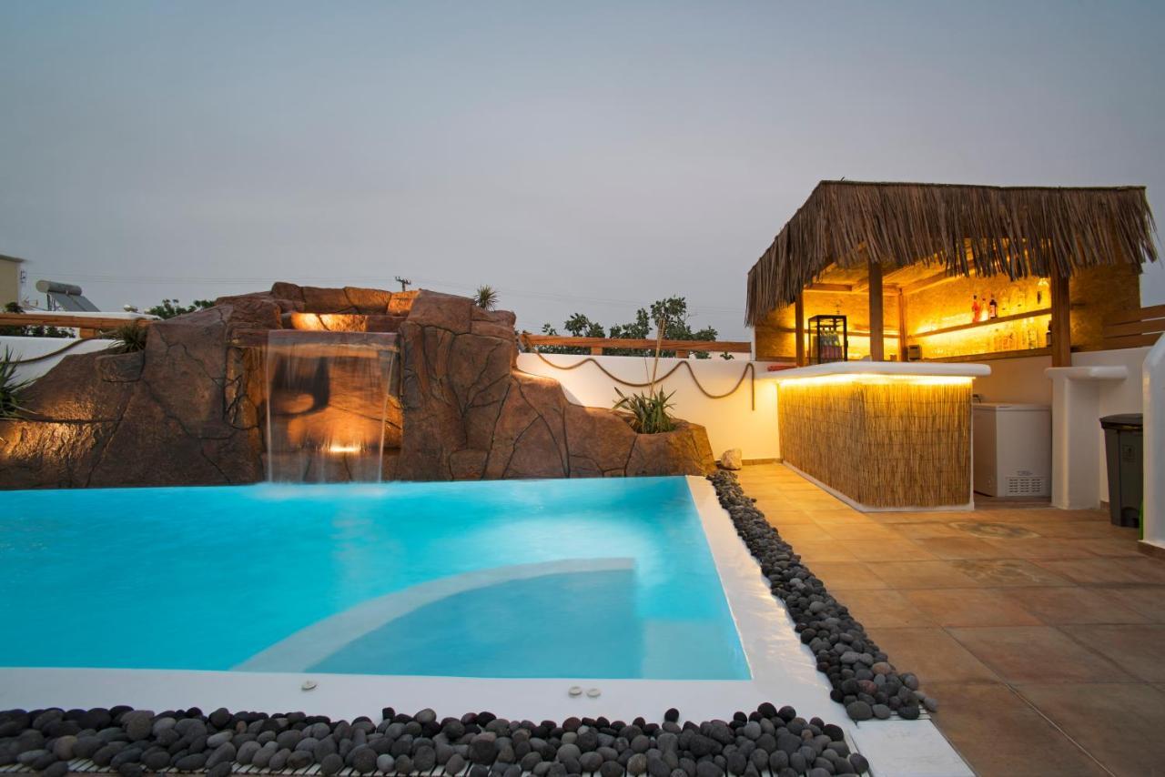 La Belle Vie - Santorini - Adults Only Apartment Kamari  Bagian luar foto